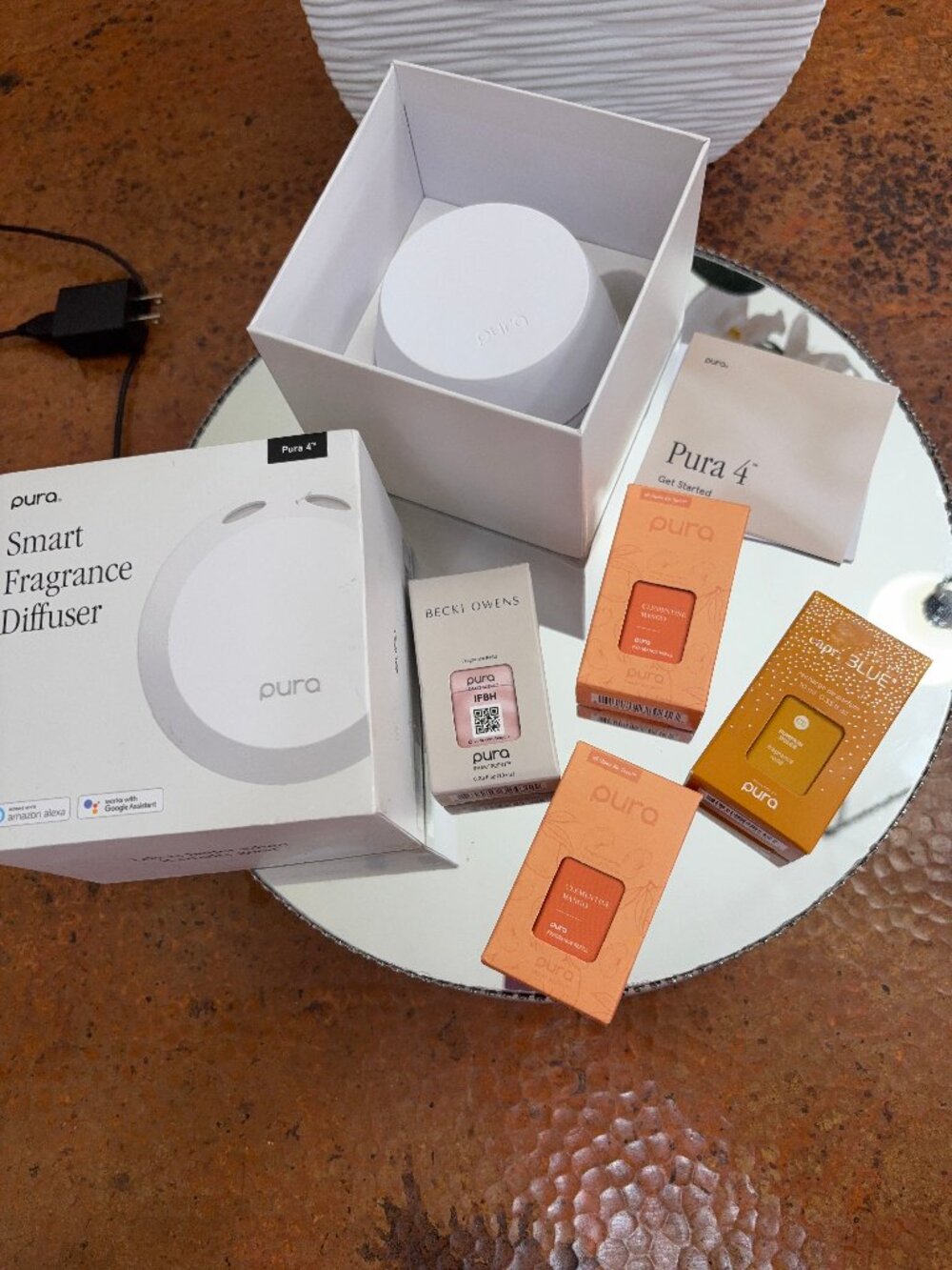 Pura 4 Smart Fragrance Diffuser